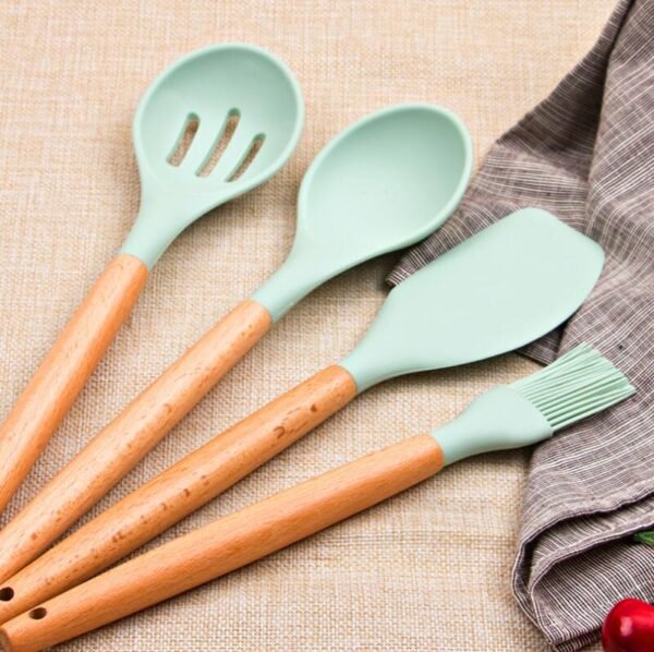 11 Piece Silicone Kitchen Utensil Set - Image 2